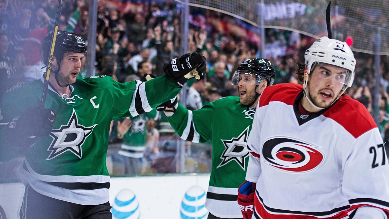 Benn's 3-point night paces Stars to win over Hurricanes